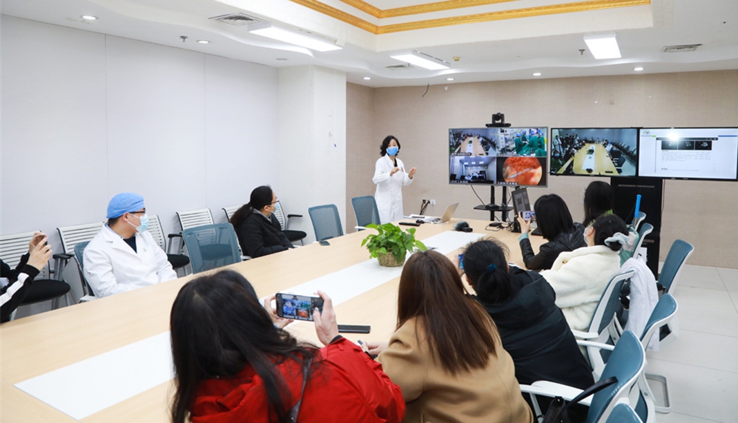 远程MDT会诊中心，开展基于5G技术的远程手术示教